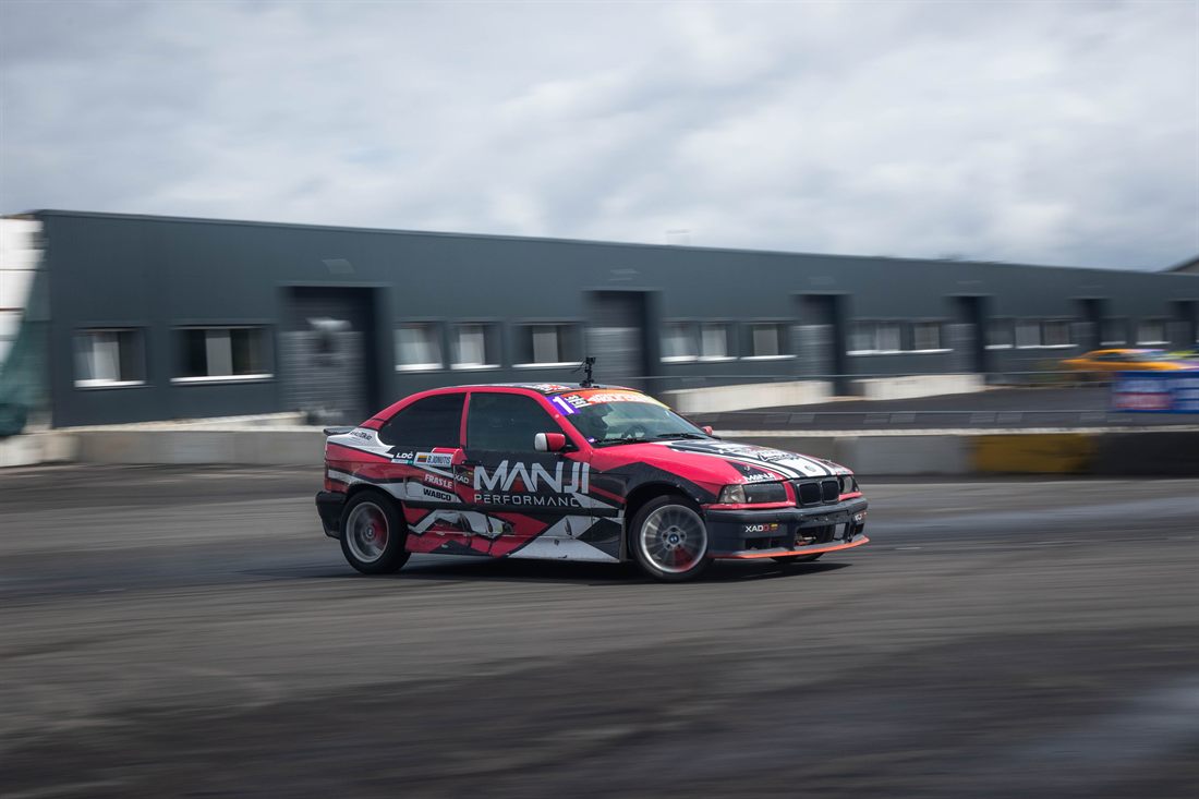 Benas Jonutis – NKTK drifto važiavimas, BMW E36 Compact + BMW E87 Turbo
