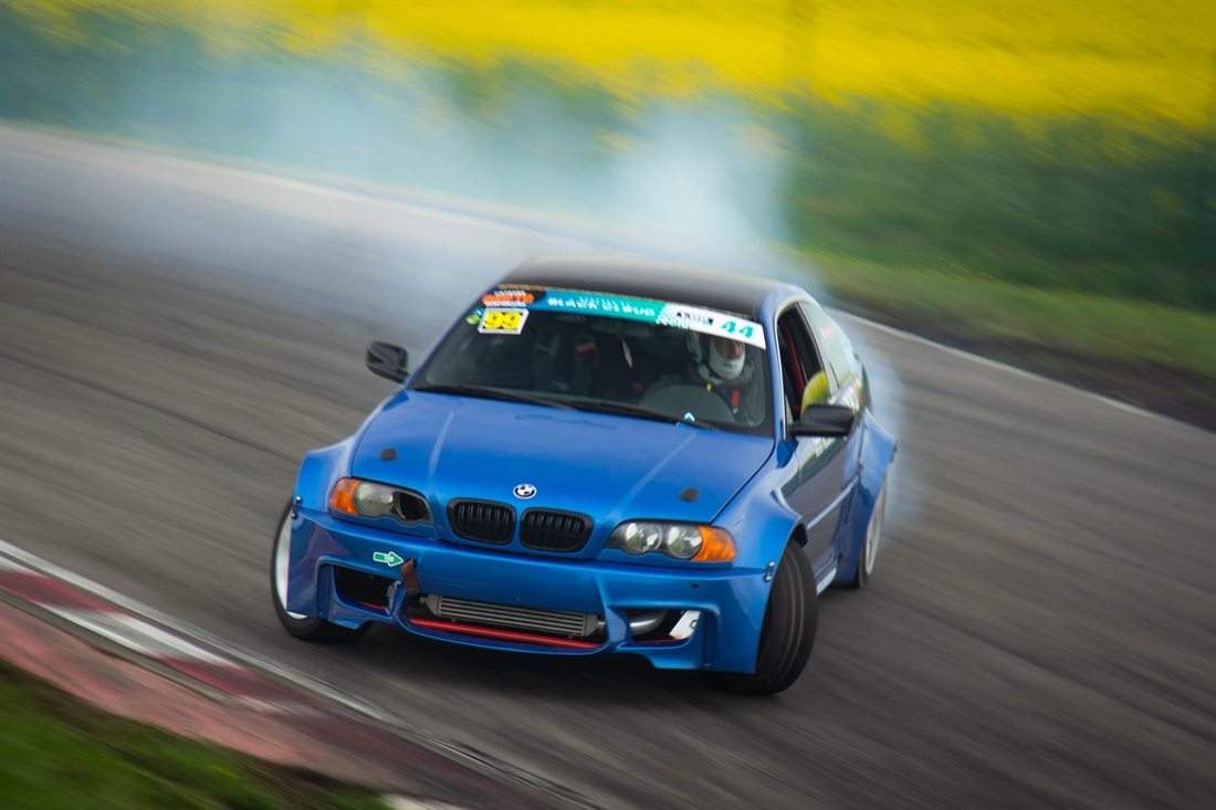 Egidijus Druskinis – NKTK drifto važiavimas, BMW E46 2.5 Turbo (mėlynas)