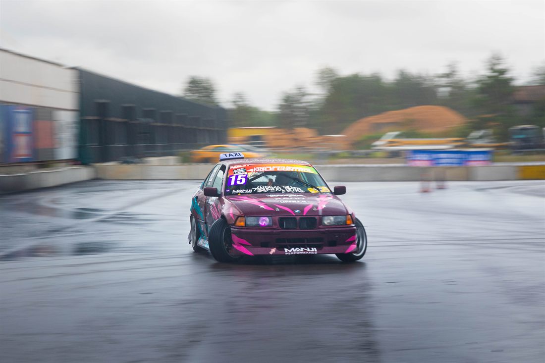 Vilius Prižgintas – NKTK drifto važiavimas, BMW E36 N52B30 (realus) · BMW E92 (SIM)