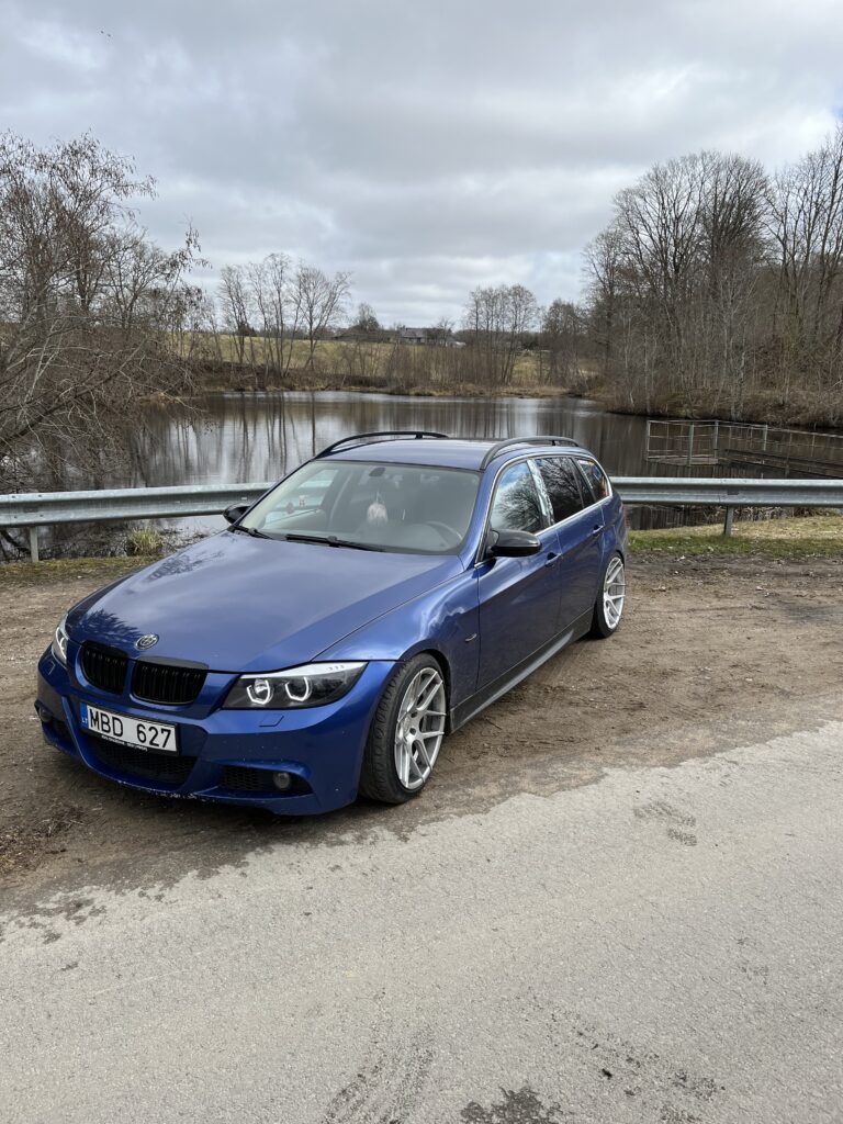 BMW E91 324td